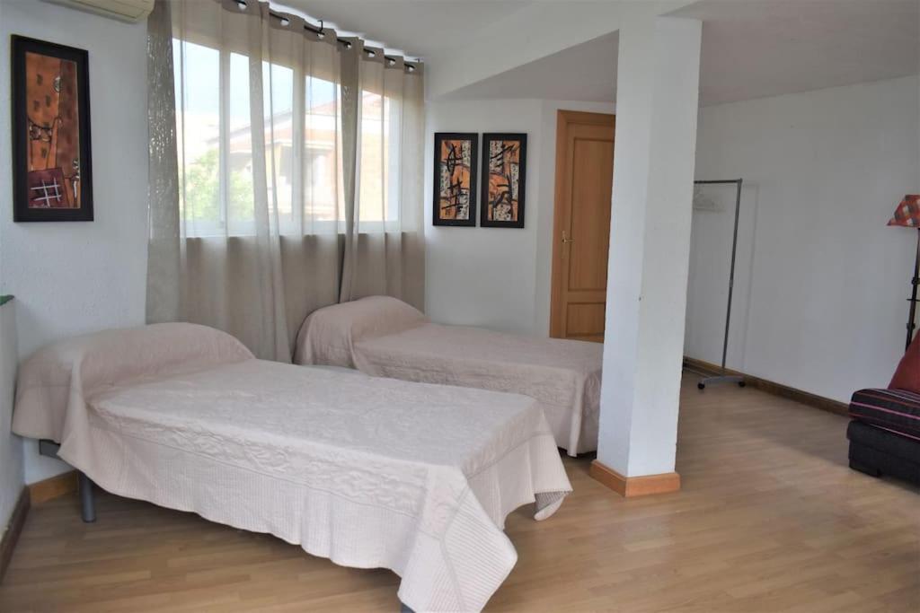 Casa Con Terrazas Zaragoza Exterior foto